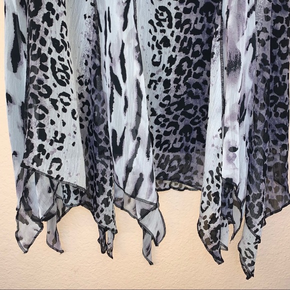 Lane Bryant Grey Purple Animal Print Uneven Skirt B4/2 - Picture 5 of 7